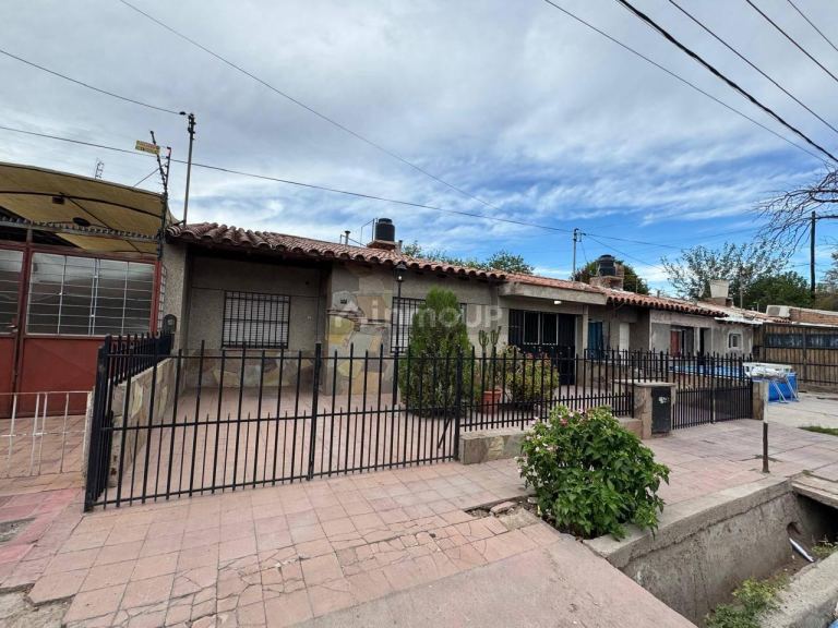 Casa en Venta en Las Heras, Mendoza