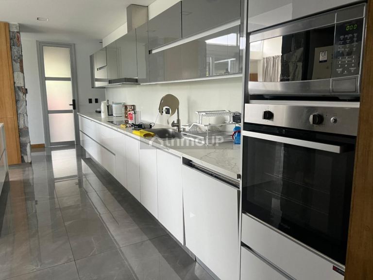 Casa en Venta en Godoy Cruz, Mendoza