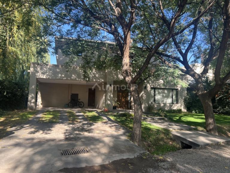 Casa en Venta en Lujan de Cuyo, Mendoza