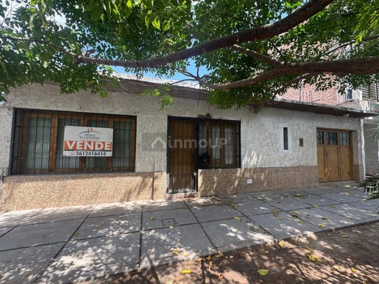 Casa en Venta en Guaymallen, Mendoza
