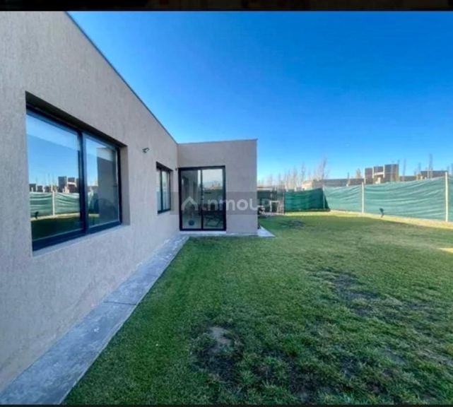Casa en Alquiler en Maipu, Mendoza