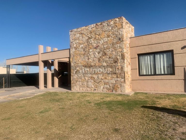 Casa en Alquiler en Maipu, Mendoza