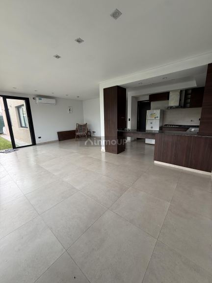 Casa en Alquiler en Maipu, Mendoza