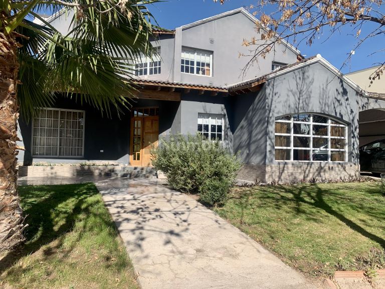 Casa en Venta en Lujan de Cuyo, Mendoza