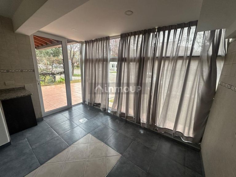 Casa en Alquiler en Guaymallen, Mendoza