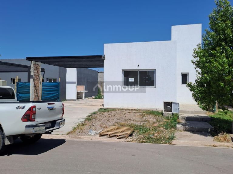 Casa en Venta en Guaymallen, Mendoza