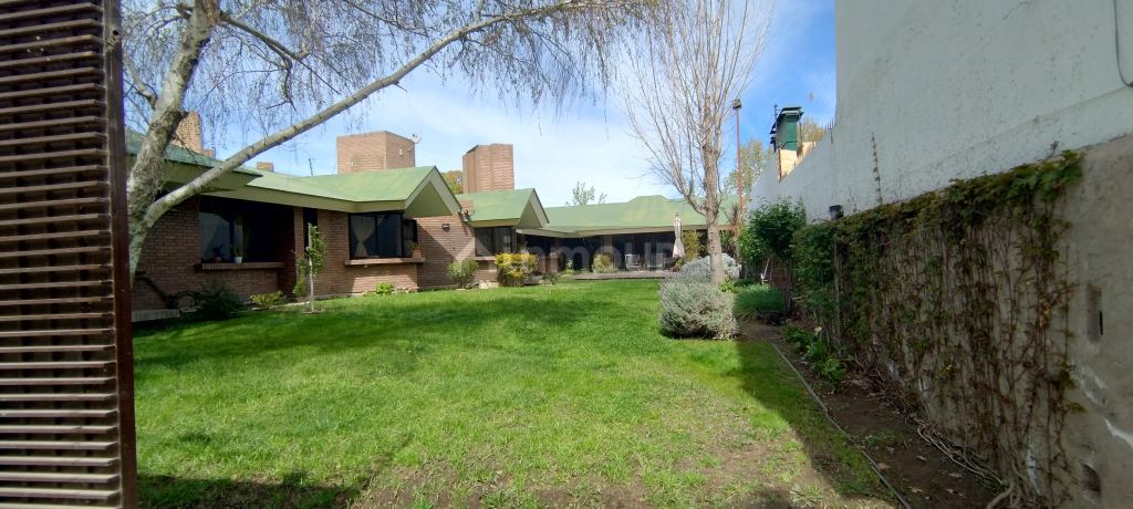 Chalet en Venta en San Martin, Mendoza - USD 600.000 | Inmoup - 28