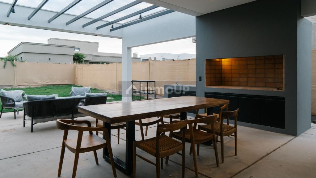 Casa en Venta en Lujan de Cuyo, Mendoza