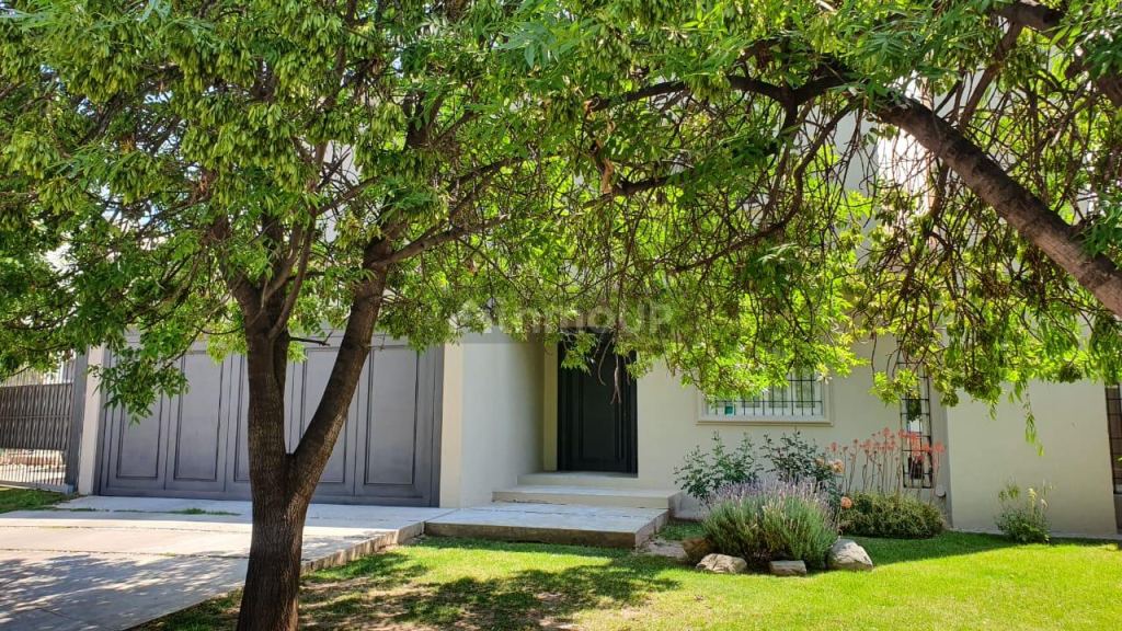 Casa en Venta en Lujan de Cuyo, Mendoza