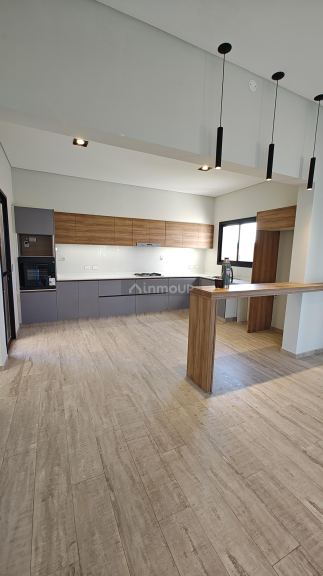 Casa en Venta en Maipu, Mendoza