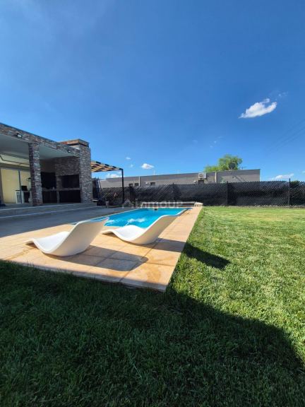 Casa en Venta en Guaymallen, Mendoza