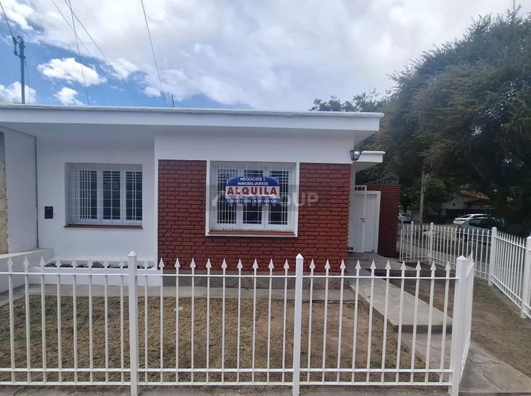 Casa en Alquiler en Capital, Mendoza