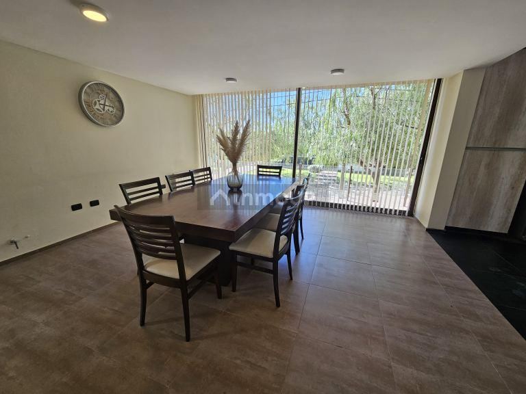 Casa en Alquiler en Maipu, Mendoza