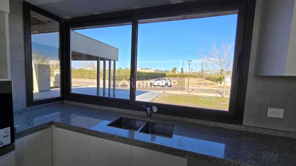 Casa en Alquiler en Lujan de Cuyo, Mendoza