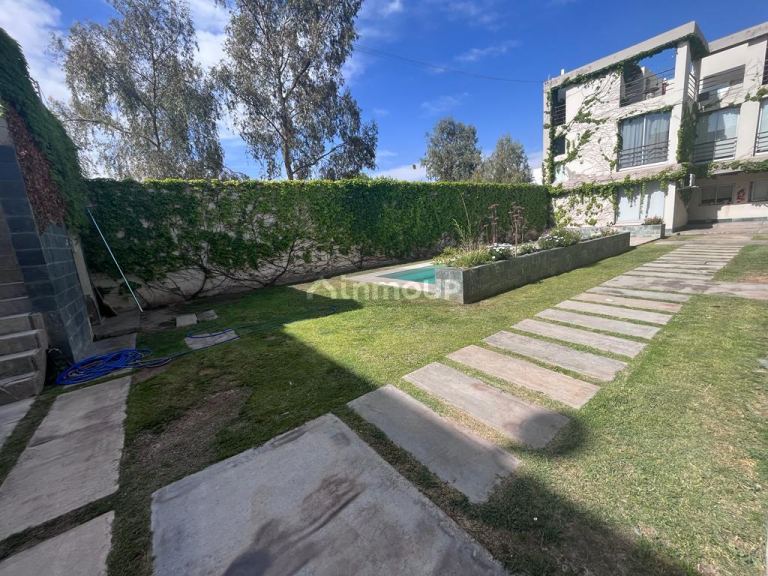 Duplex en Venta en Guaymallen, Mendoza