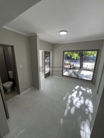 Local Comercial en Alquiler en Godoy Cruz, Mendoza