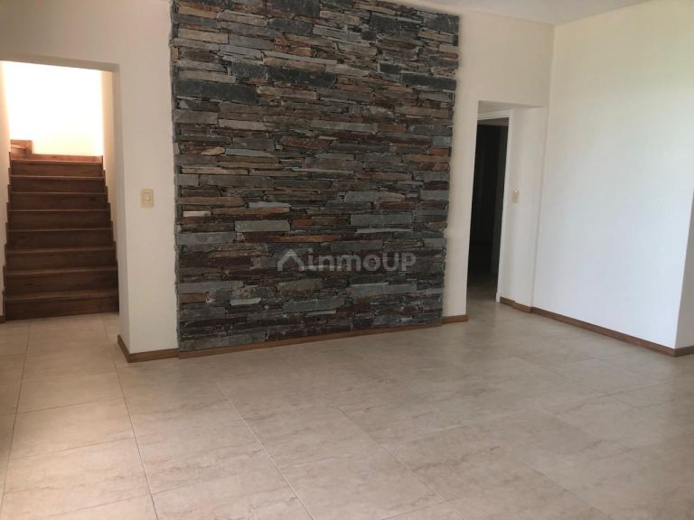 Casa en Alquiler en Lujan de Cuyo, Mendoza