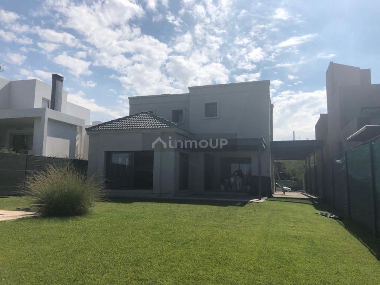 Casa en Alquiler en Lujan de Cuyo, Mendoza