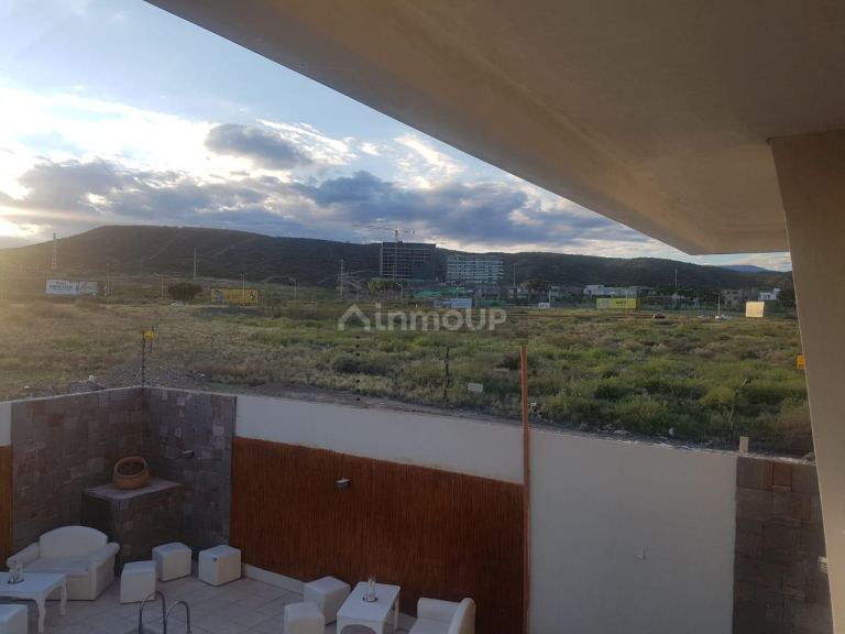 Departamento en Venta en Chacras de Coria, Mendoza