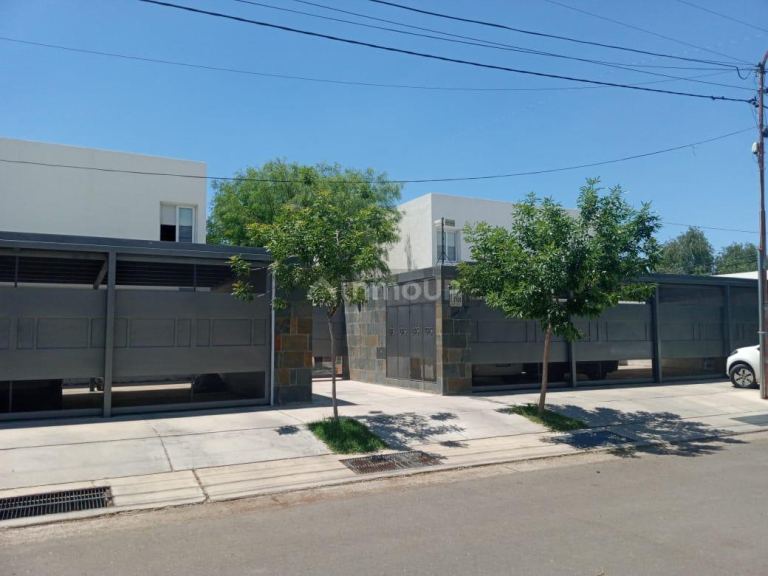 Duplex en Venta en Capital, Mendoza