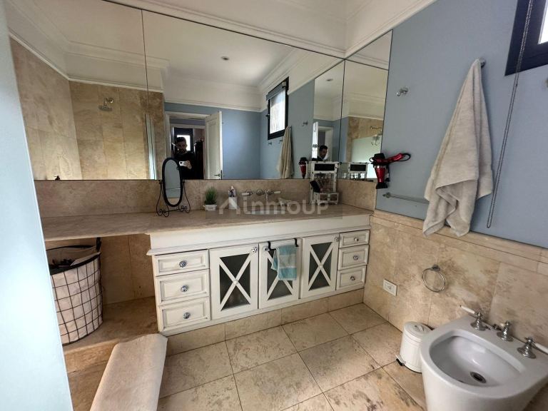 Casa en Venta en Guaymallen, Mendoza