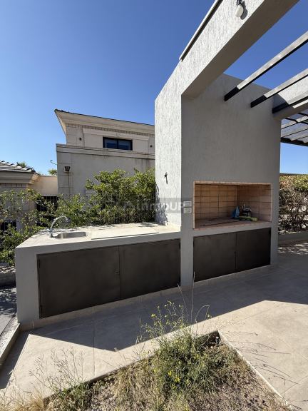Casa en Venta en Capital, Mendoza