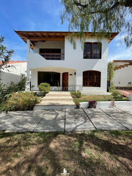 Casa en Venta en Capital, Mendoza