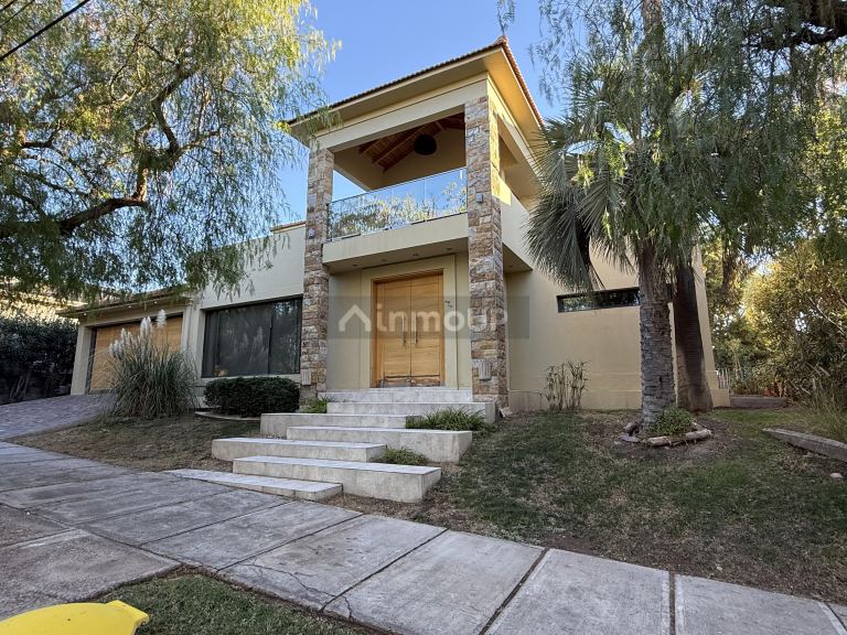 Casa en Alquiler en Capital, Mendoza