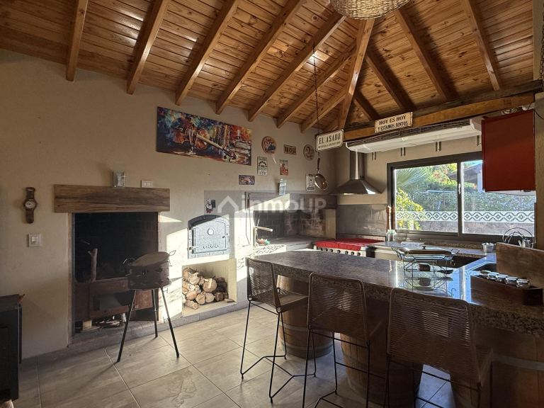 Casa en Alquiler en Capital, Mendoza