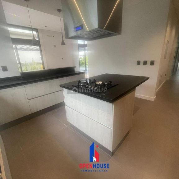Casa en Venta en Las Heras, Mendoza