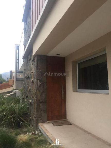 Casa en Venta en Capital, Mendoza