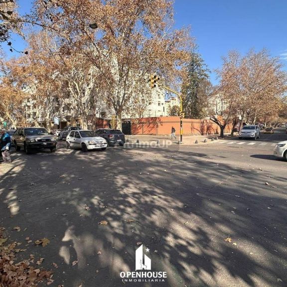 Local Comercial en Venta en Capital, Mendoza
