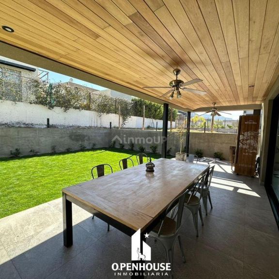 Casa en Venta en Capital, Mendoza