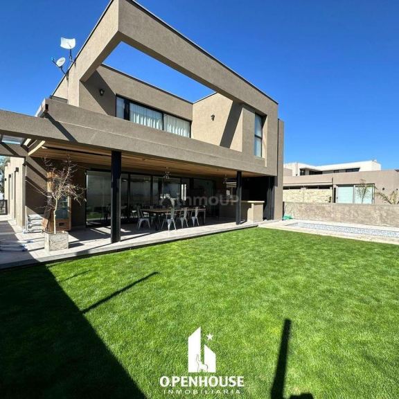 Casa en Venta en Capital, Mendoza