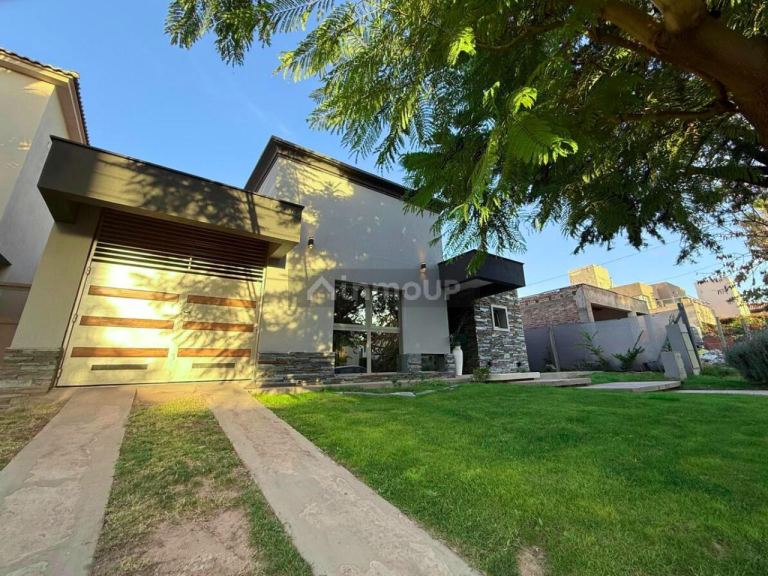 Casa en Venta en Maipu, Mendoza