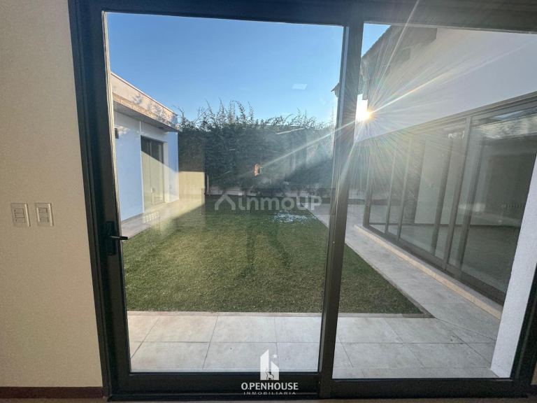 Casa en Alquiler en Capital, Mendoza