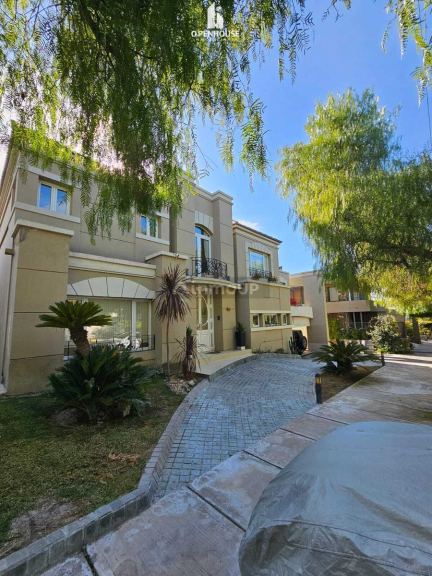 Casa en Venta en Capital, Mendoza