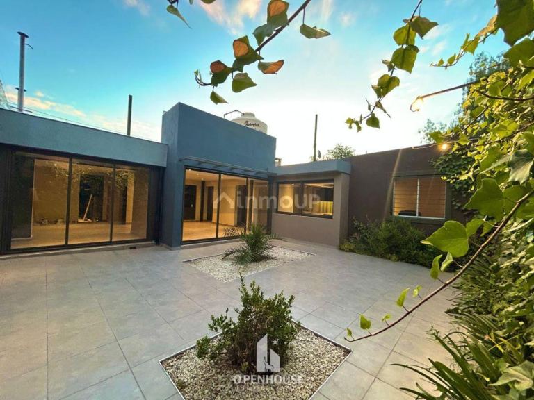 Casa en Venta en Guaymallen, Mendoza