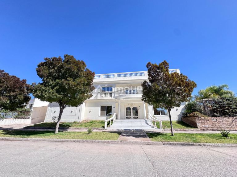 Casa en Venta en Las Heras, Mendoza
