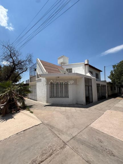 Casa en Venta en Godoy Cruz, Mendoza