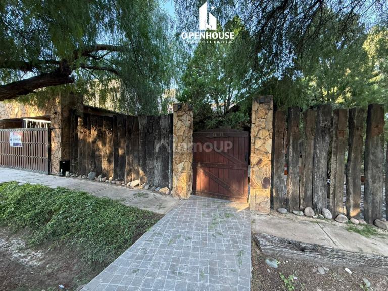 Casa en Venta en Las Heras, Mendoza