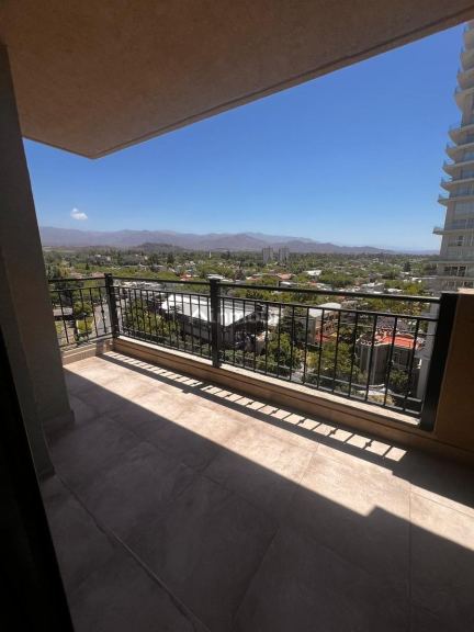 Departamento en Venta en Capital, Mendoza