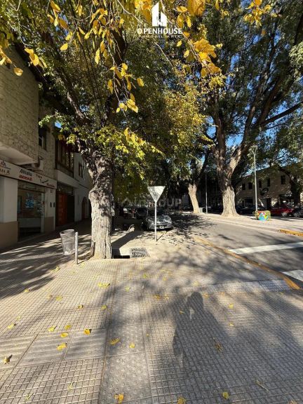 Oficina en Alquiler en Capital, Mendoza - USD 1.500 | Inmoup - 22