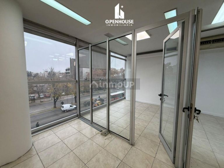 Oficina en Alquiler en Capital, Mendoza