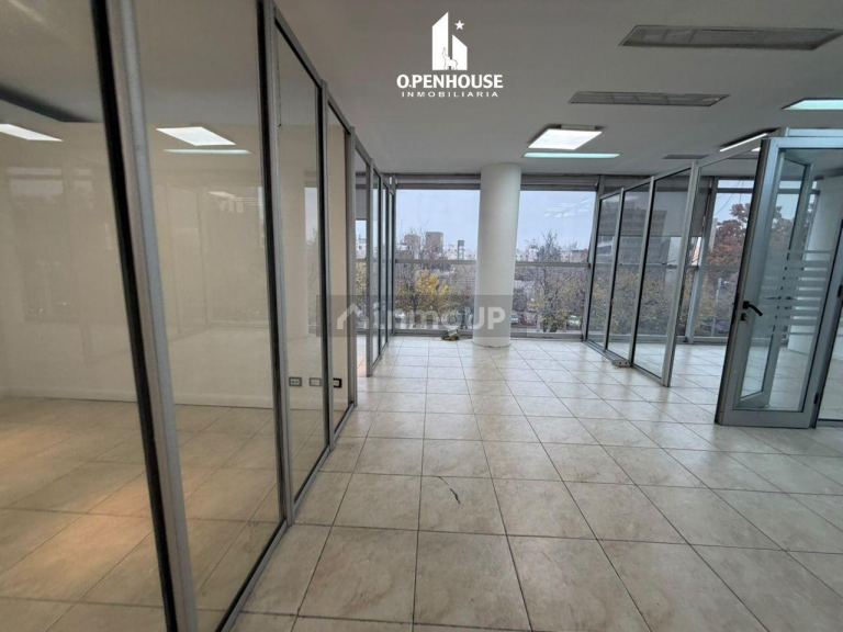 Oficina en Alquiler en Capital, Mendoza