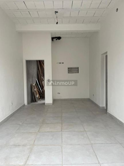 Local Comercial en Alquiler en Las Heras, Mendoza - $ 400.000 | Inmoup - 8