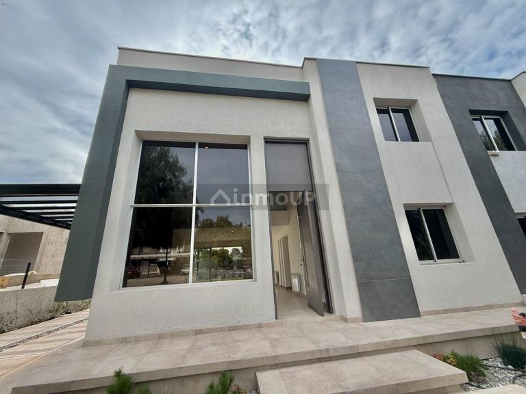 Casa en Venta en Las Heras, Mendoza
