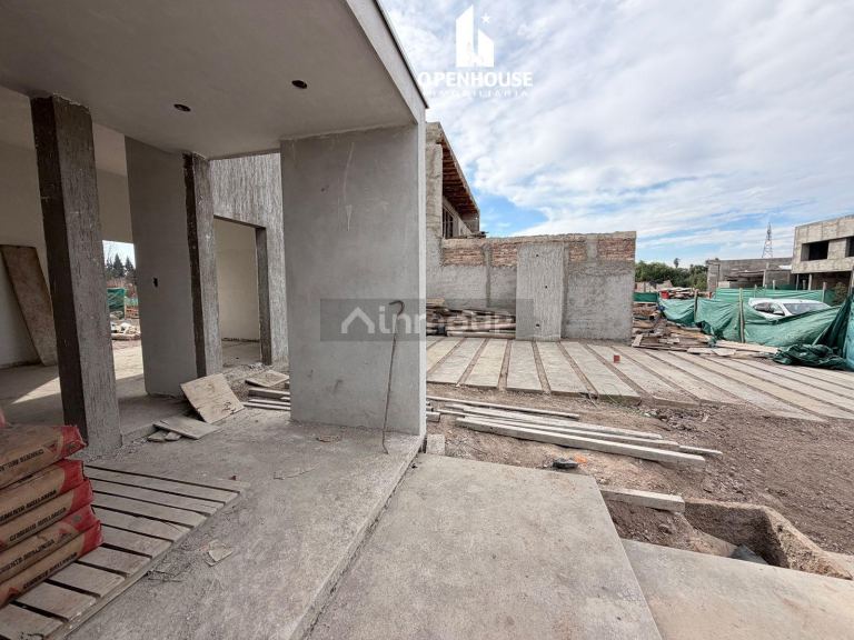 Casa en Venta en Guaymallen, Mendoza