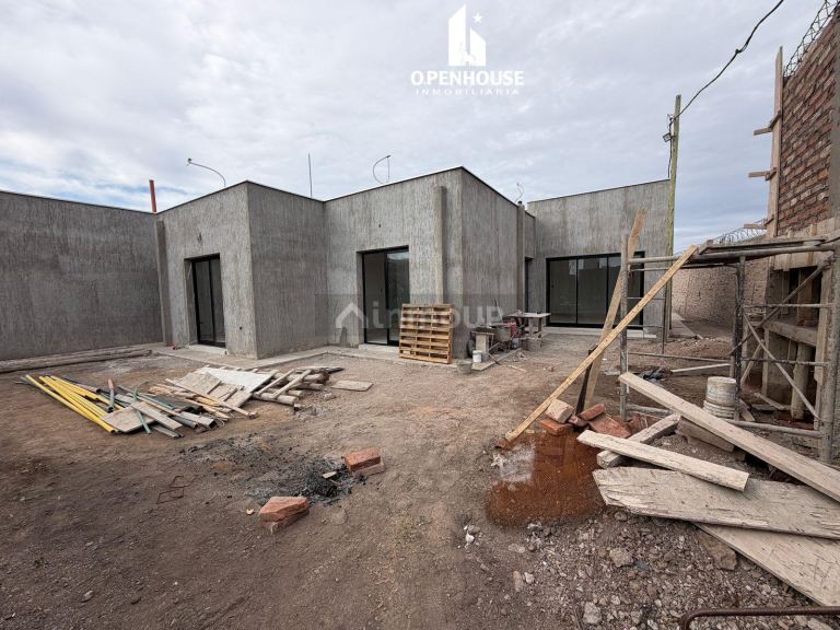 Casa en Venta en Guaymallen, Mendoza