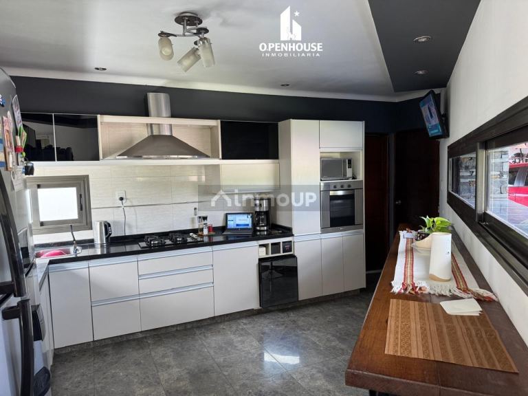 Casa en Venta en Guaymallen, Mendoza